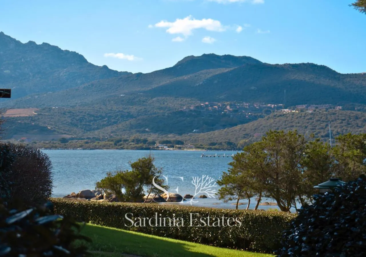 30M From The Beach - Panoramic Duplex Porto Rotondo Apartmán